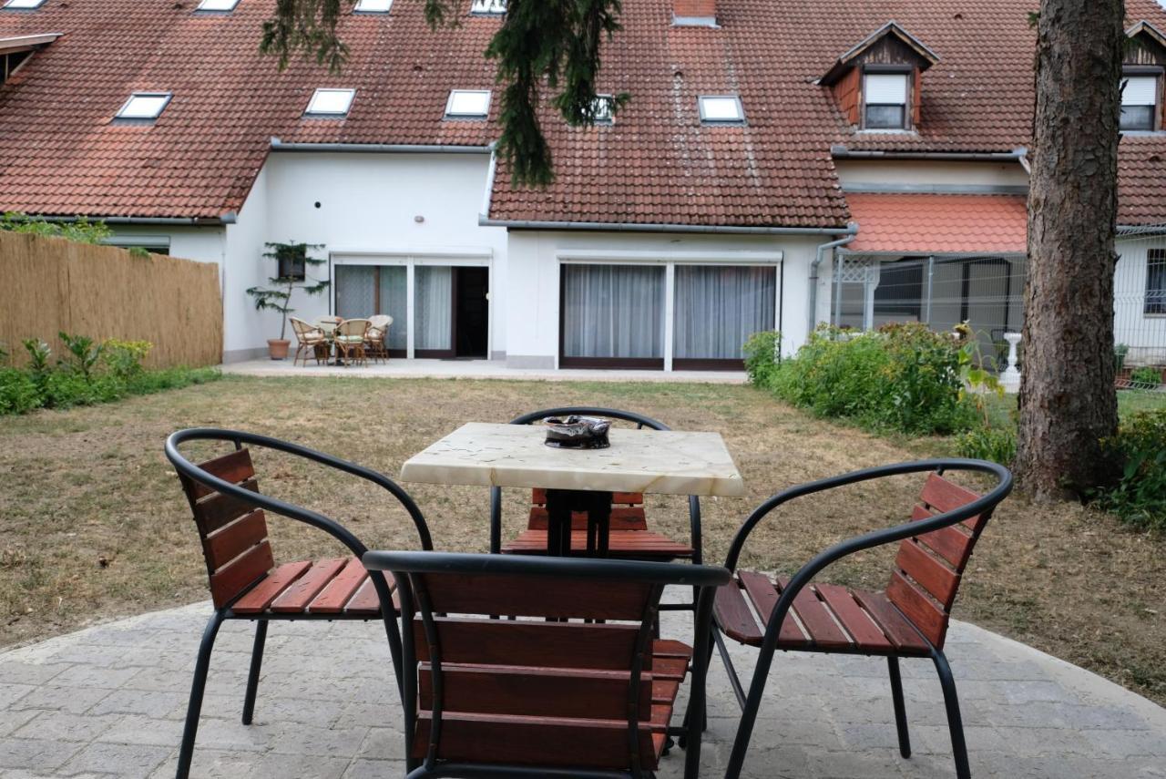 Alea Apartmanok ฮอร์กานี ภายนอก รูปภาพ