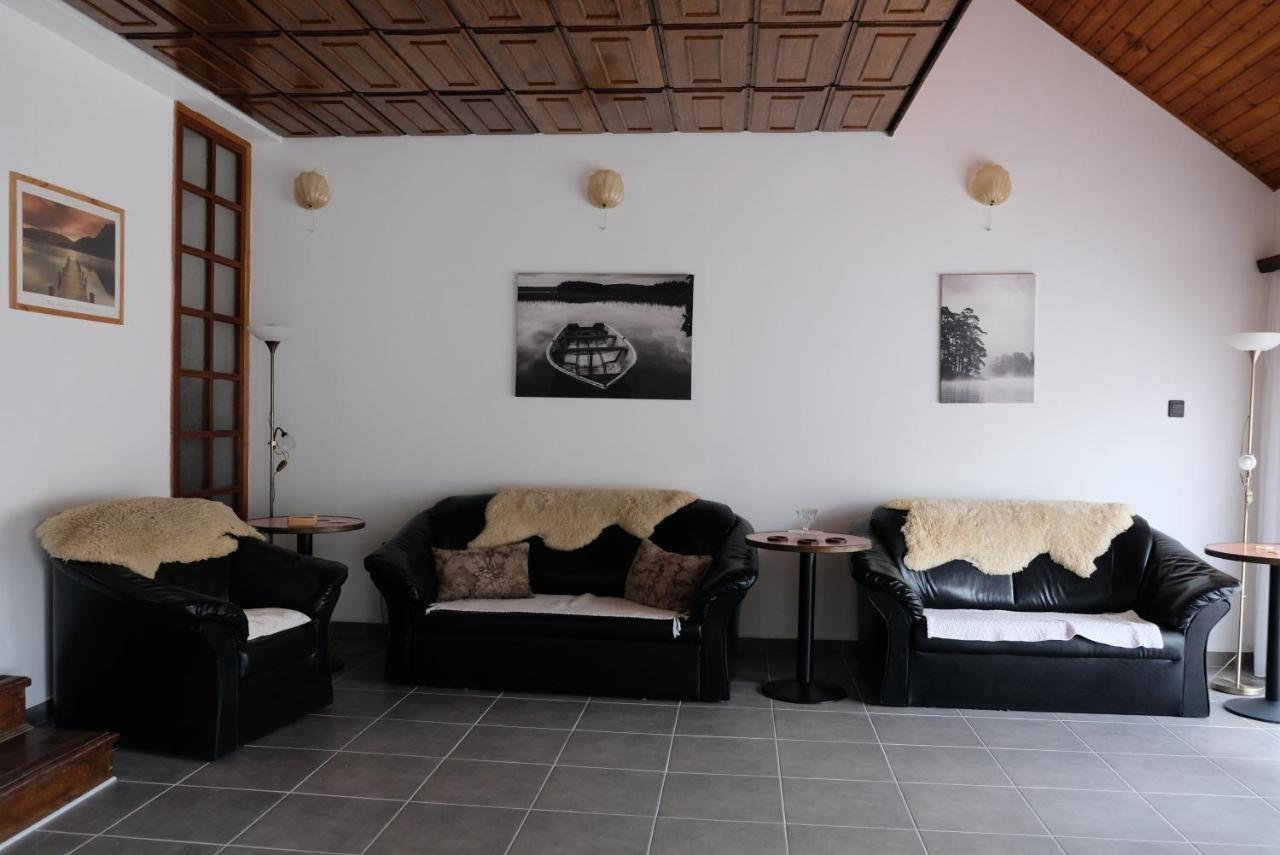 Alea Apartmanok ฮอร์กานี ภายนอก รูปภาพ