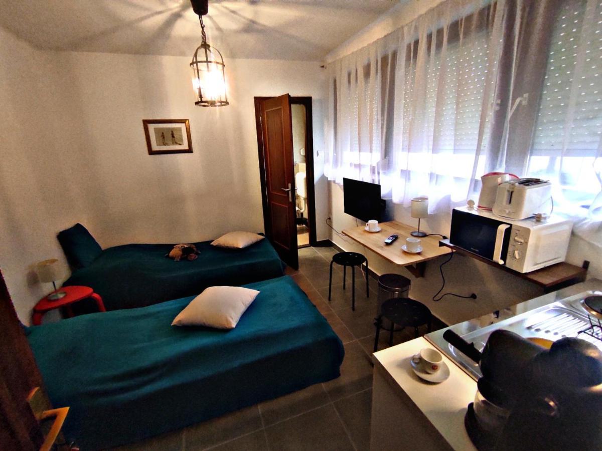 Alea Apartmanok ฮอร์กานี ภายนอก รูปภาพ